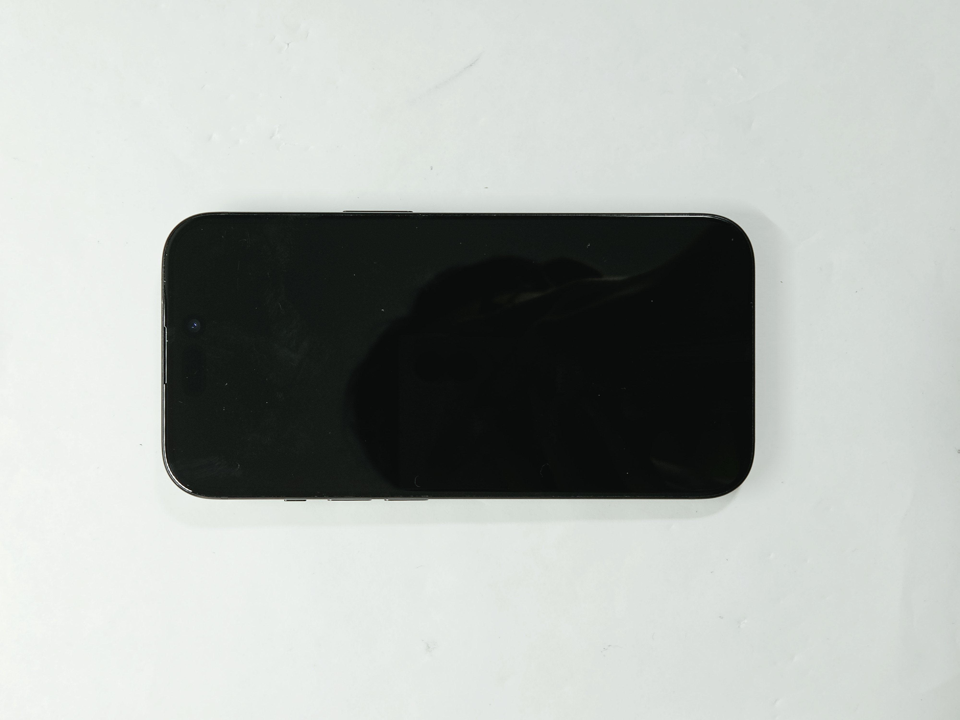 iPhone 15 · Black · 128 GB · Used · Excellent · Battery Health: 87% — photo 4 of 4
