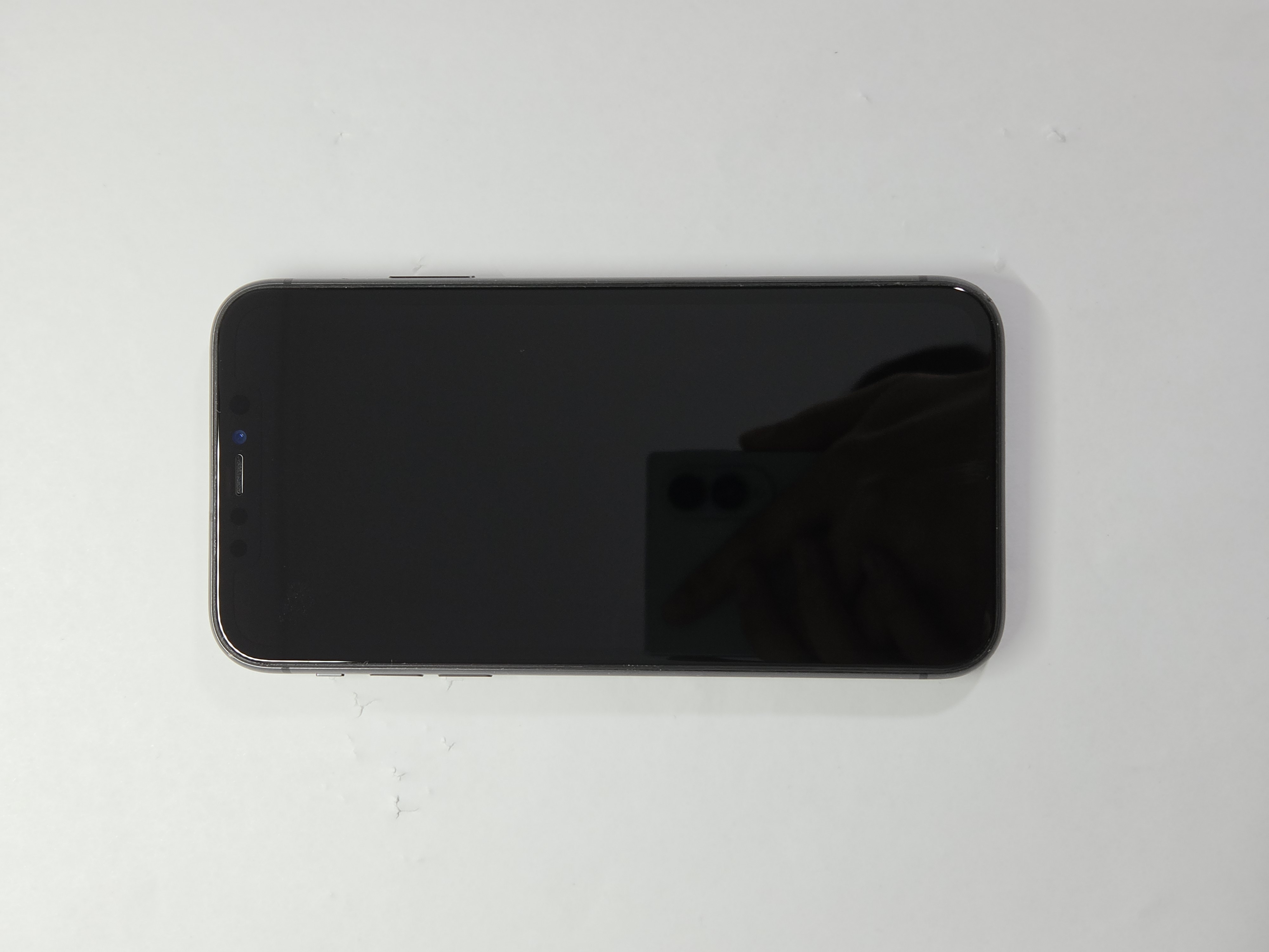 iPhone 11 · Black · 64 GB · Used · Excellent · Battery Health: 99% · Refurbished — photo 4 of 4