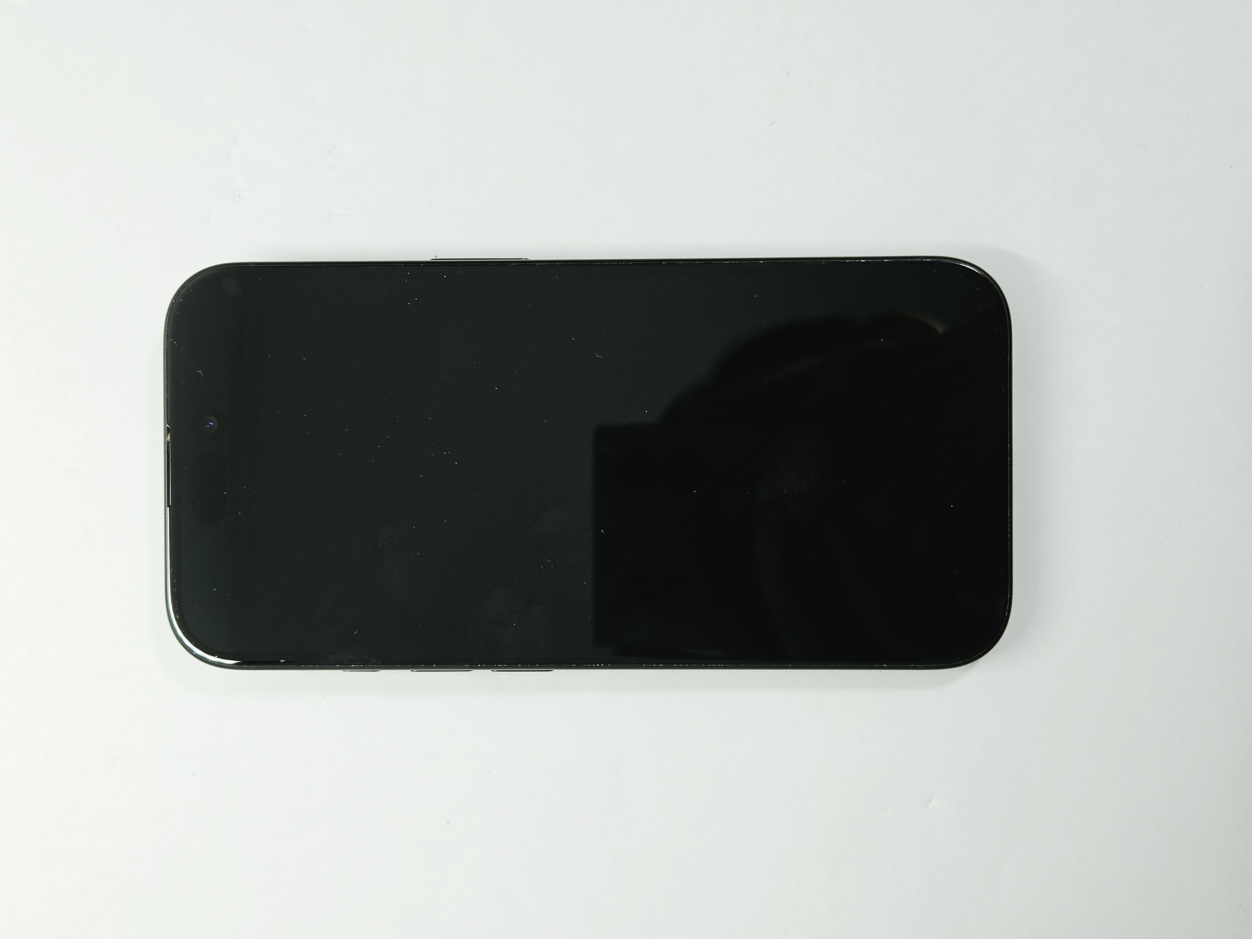 iPhone 16 · Black · 128 GB · Used · Like New · Battery Health: 94% — photo 4 of 4