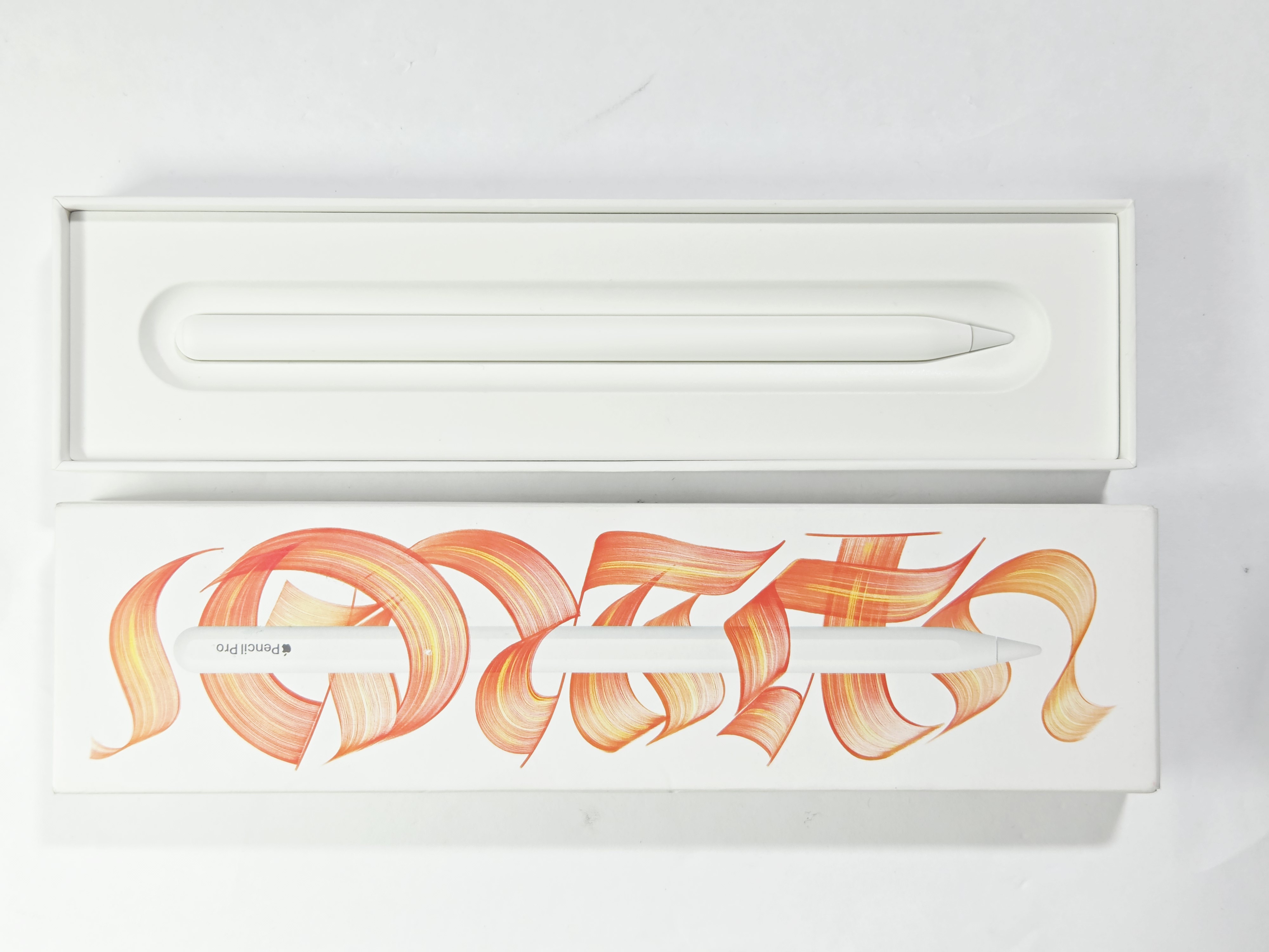 Apple Pencil Pro · White · Used · Like New — photo 2 of 2
