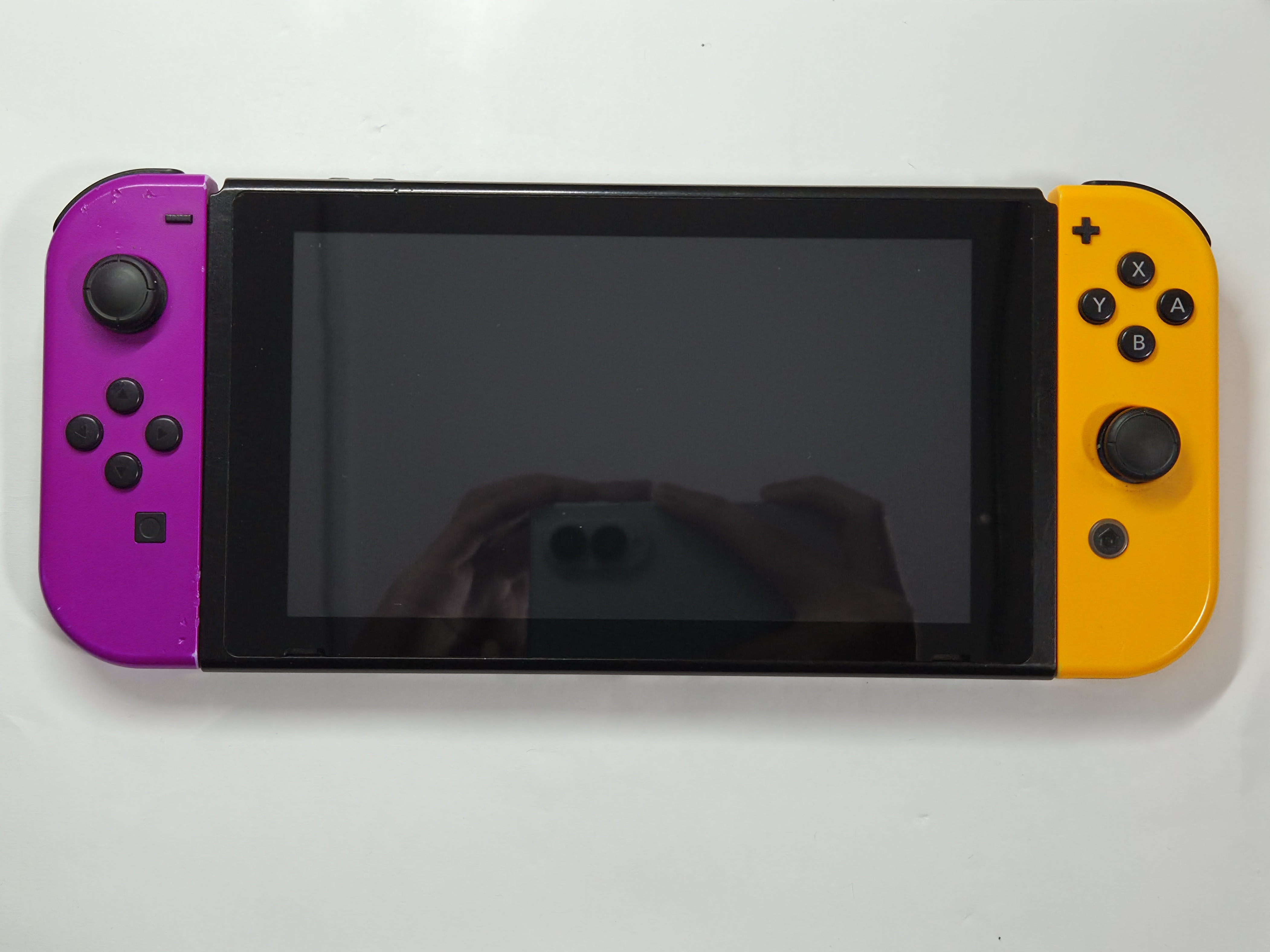 Nintendo Switch · Black · 32 GB · Used · Good — photo 3 of 3
