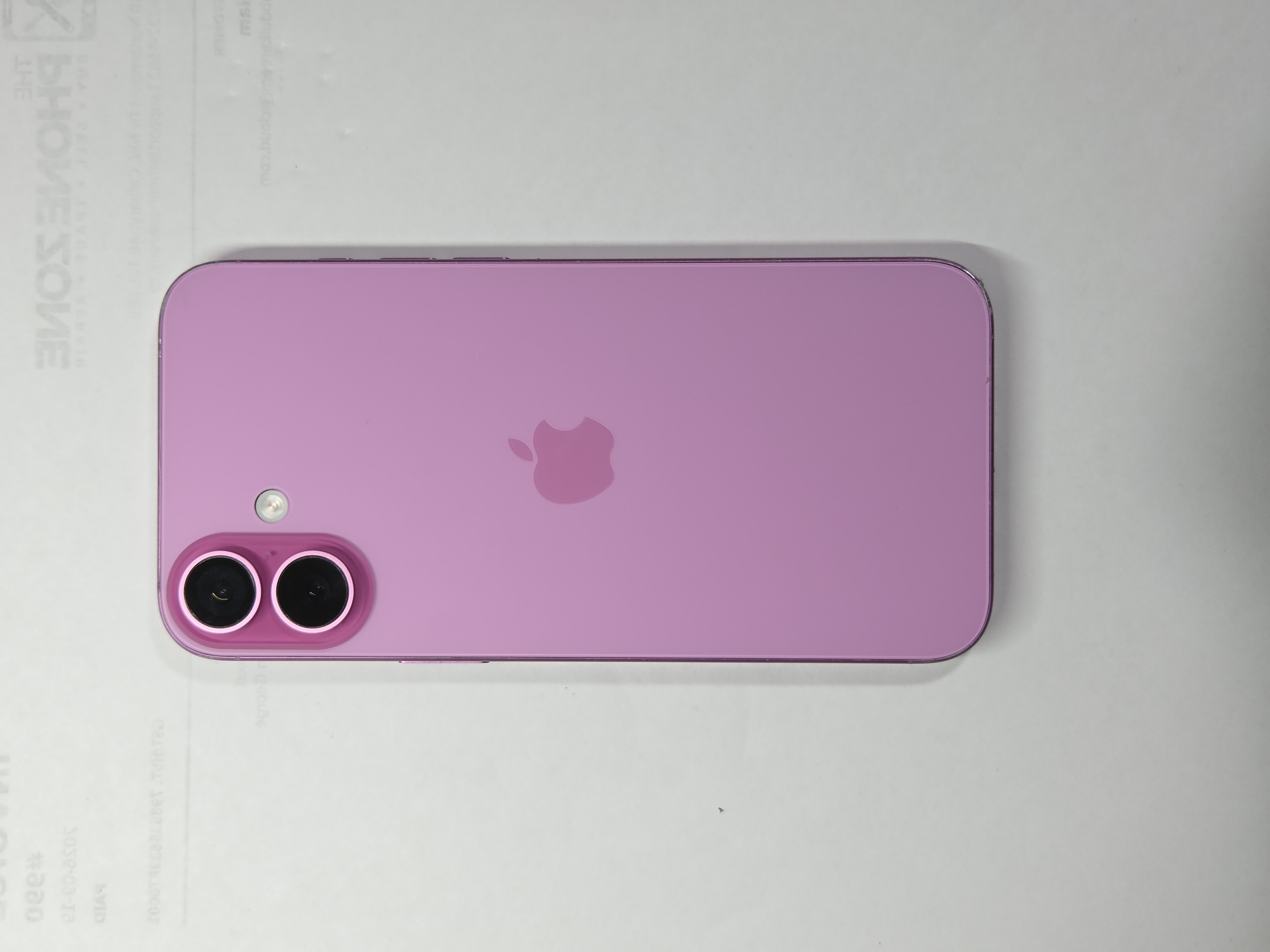 iPhone 16 Plus