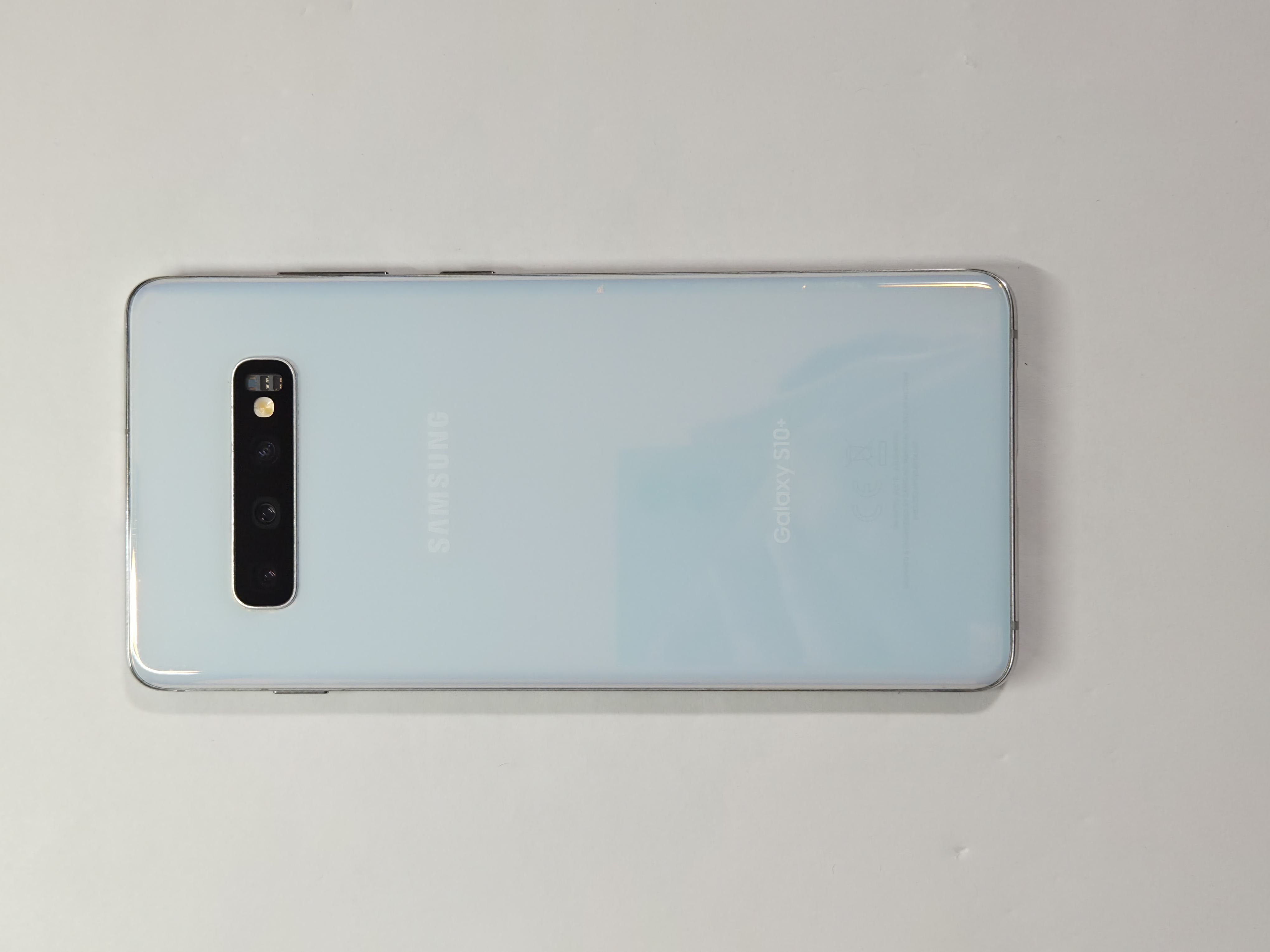 Galaxy S10+ · White · 128GB · Used · New — photo 2 of 4