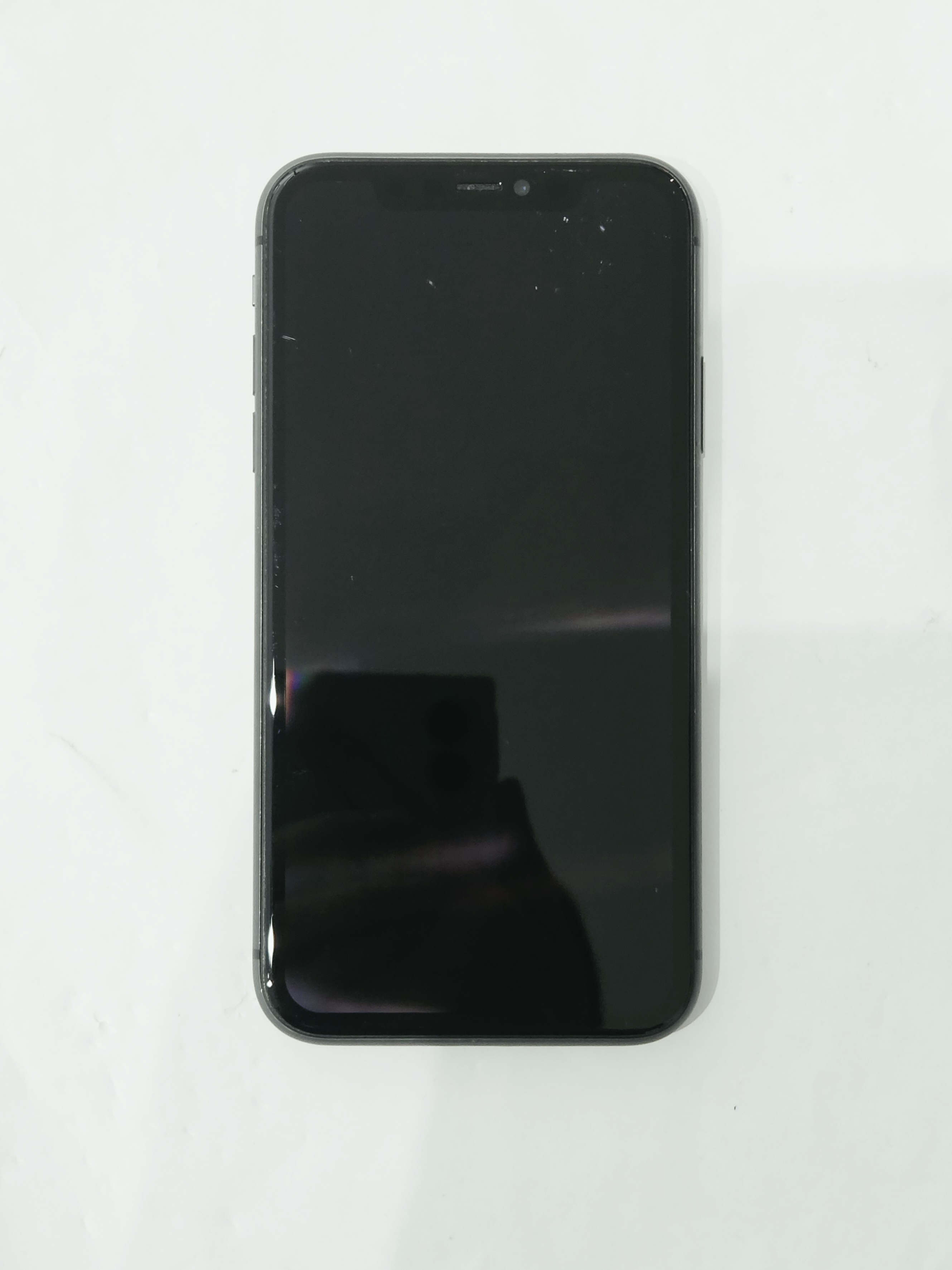 iPhone 11 · Black · 64 GB · Used · Excellent · Battery Health: 93% · Refurbished — photo 4 of 4
