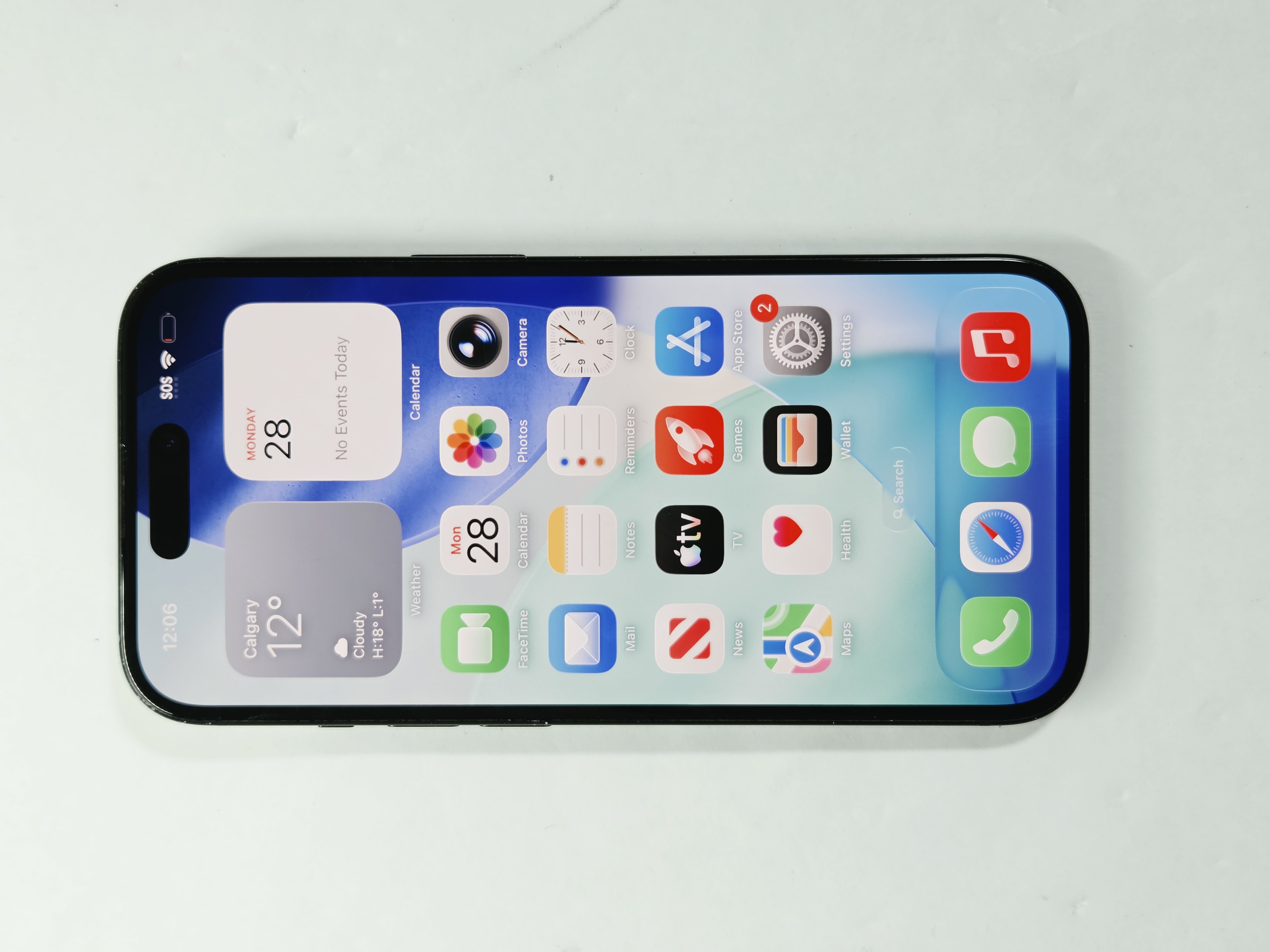 iPhone 15 · Black · 128 GB · Used · Good · Battery Health: 83% — photo 2 of 4