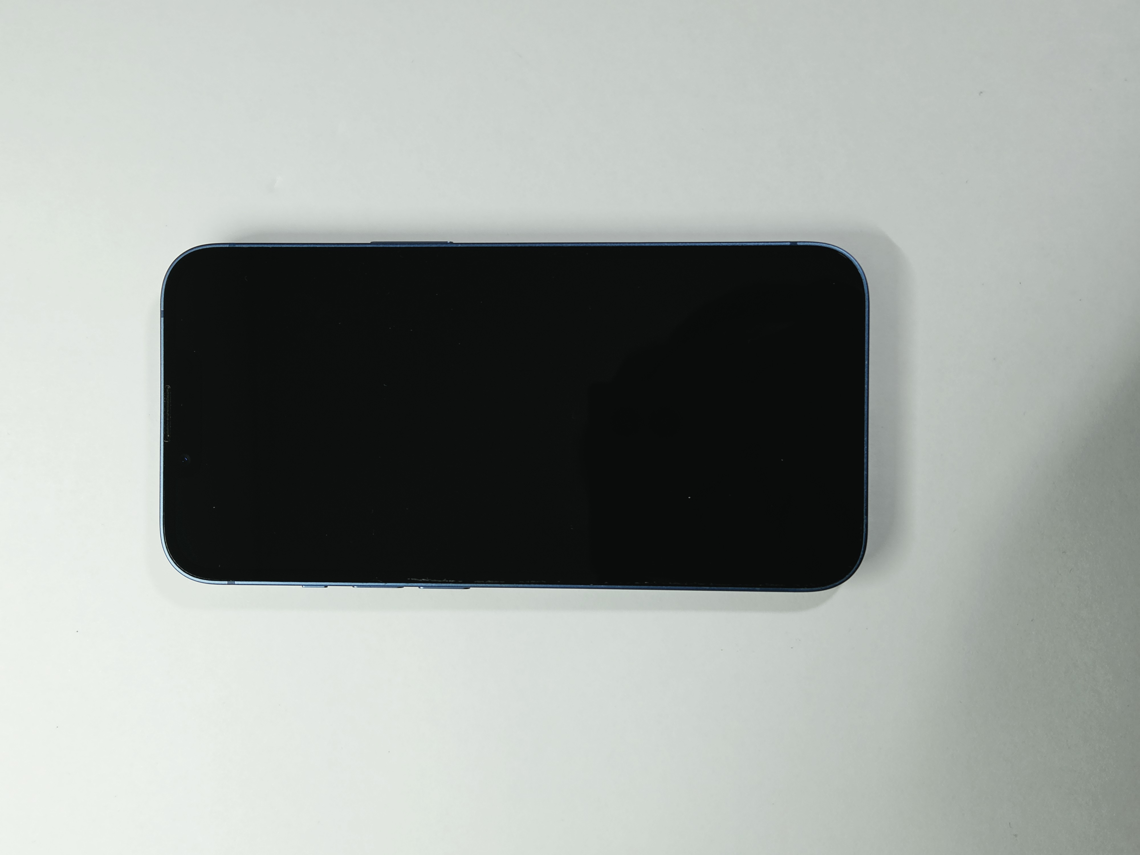 iPhone 13 · Blue · 128 GB · Used · Like New · Battery Health: 87% — photo 4 of 4